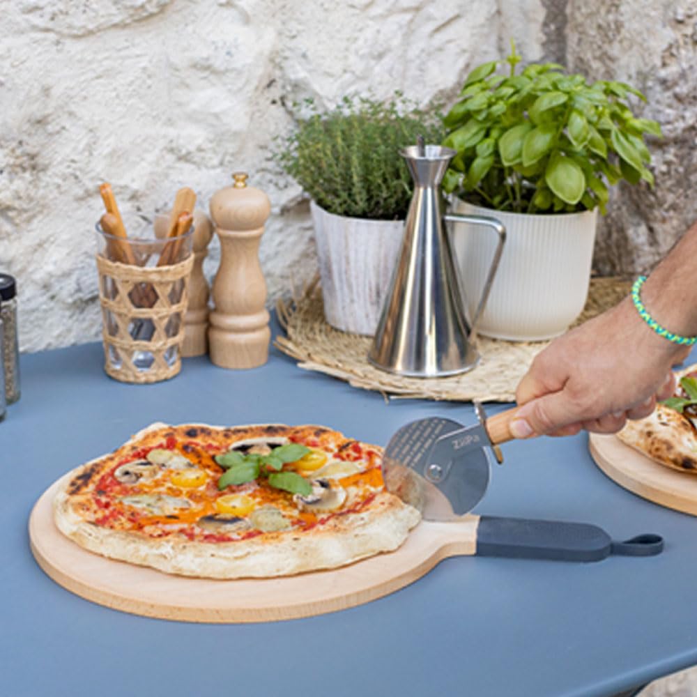 ZiiPa • Pizzabrett aus Buche • Sora • Servier- und Schneidezubehör • Farbiger Griff • Durchmesser von 31 cm (Schiefer)