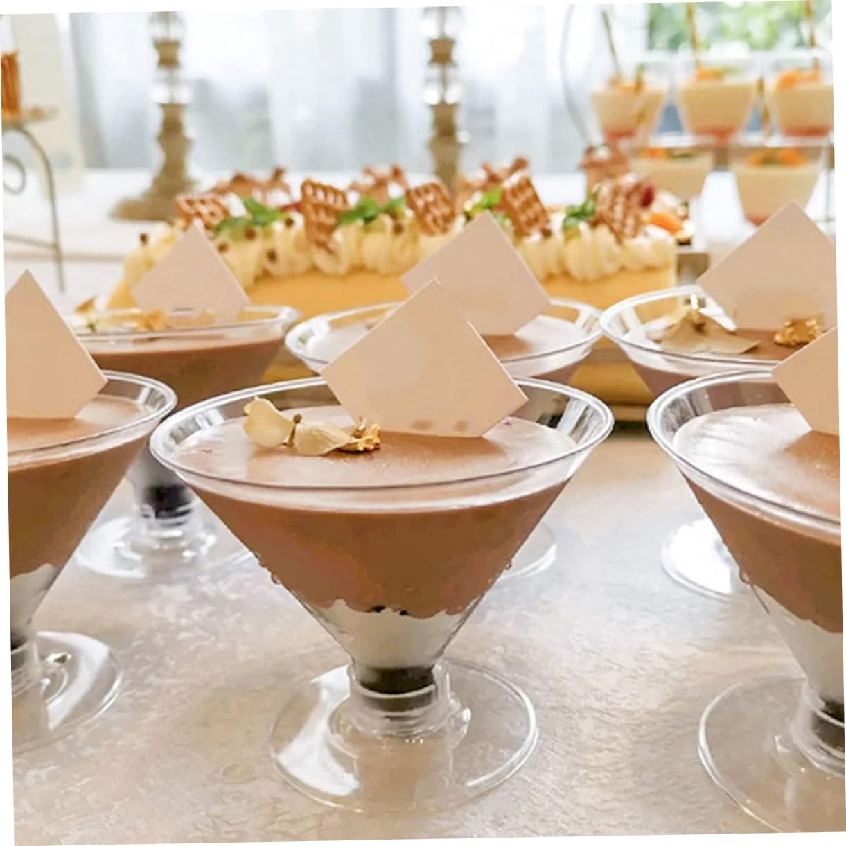 50pcs Plastic Disposable Margarita Glasses Elegant Design Goblet Cups for Wedding Party Hurricane Glasses Cocktail