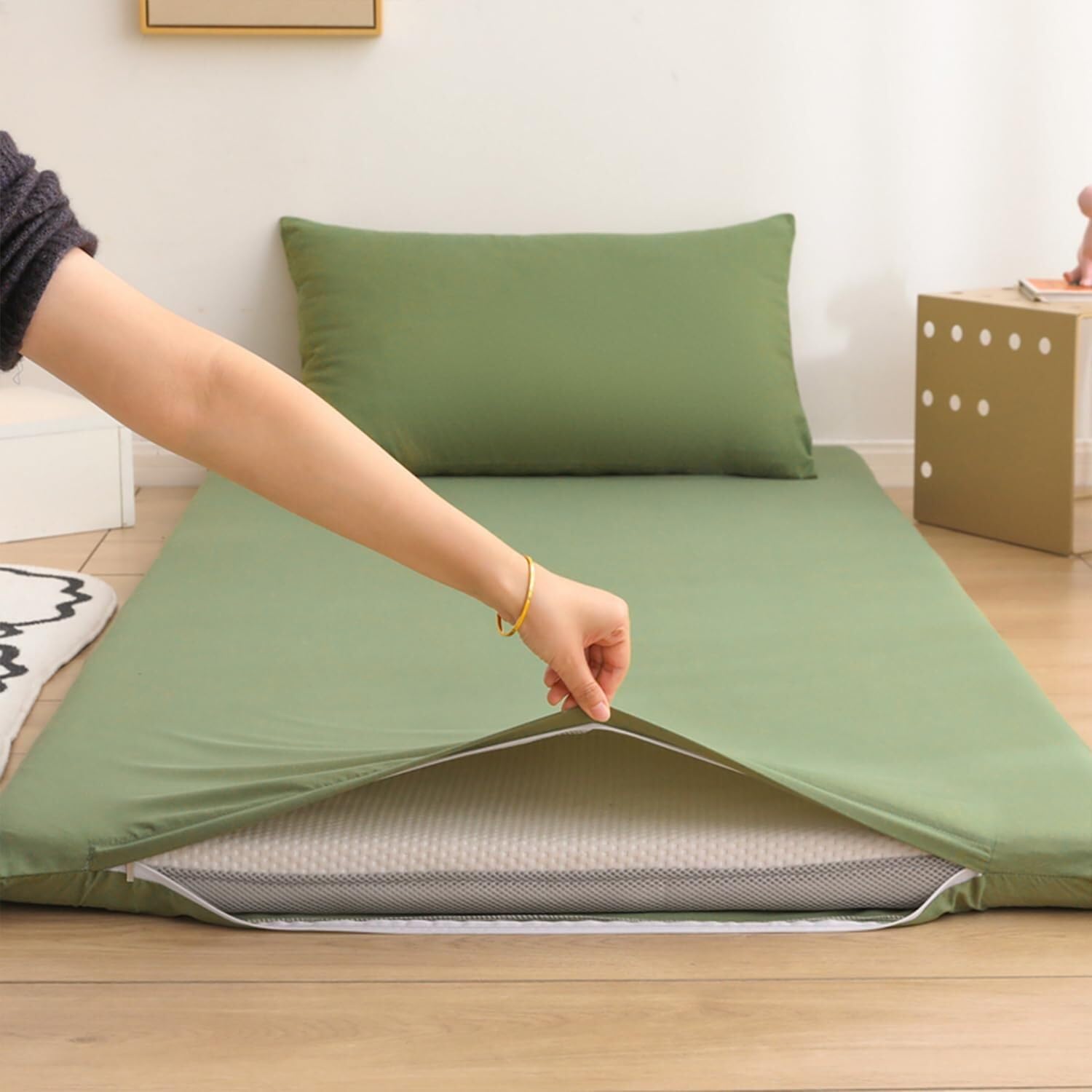 Zippered Mattress Protector - Waterproof and Dustproof Washable Cover, Fits 2-10cm Mattresses (Single/Double/Queen/King)