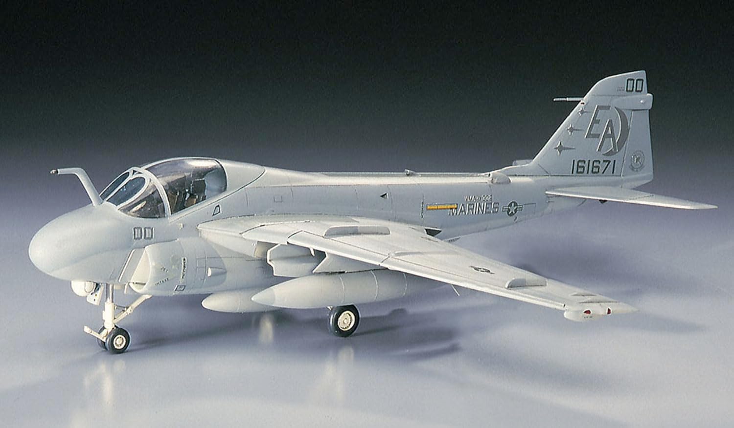 Hasegawa 1/72 Scale A-6E Intruder Plastic Model Kit, Teen-Adult, Includes Plastic Parts, No Assembly Required
