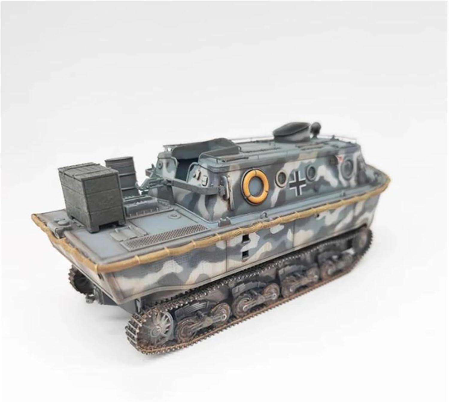Realistic Tank 1:72 Scale for German Waterways Amphibious Tank Model Kit Static Die Casting Collectible Ornaments Static Tank Model
