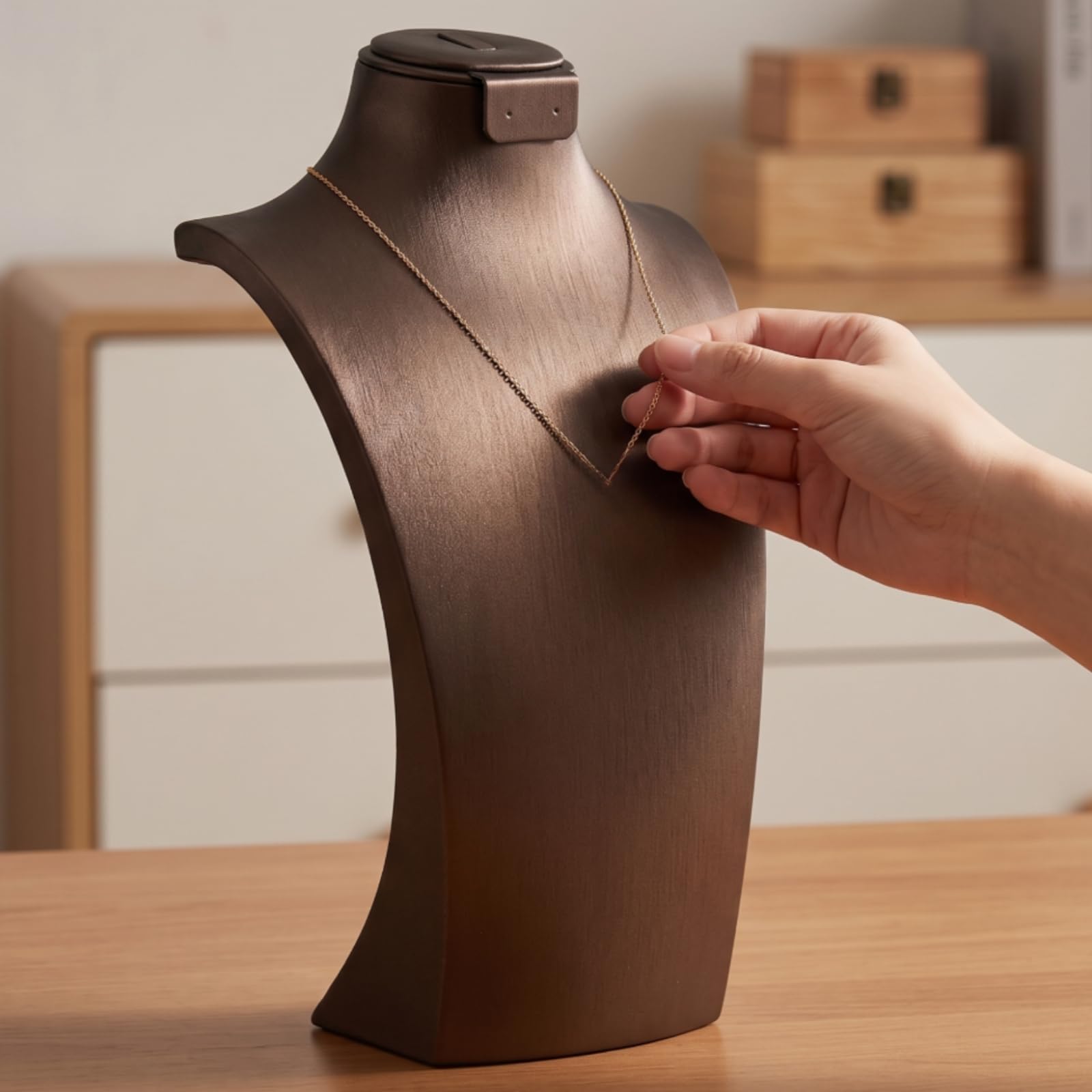 Mannequin de Présentation Bijoux Buste Présentoir Collier Support Vitrine Forme Élégante Boucle Intégrée Simili Cuir Stable Compact Adapté aux, Grand, Moderne Et Élégant