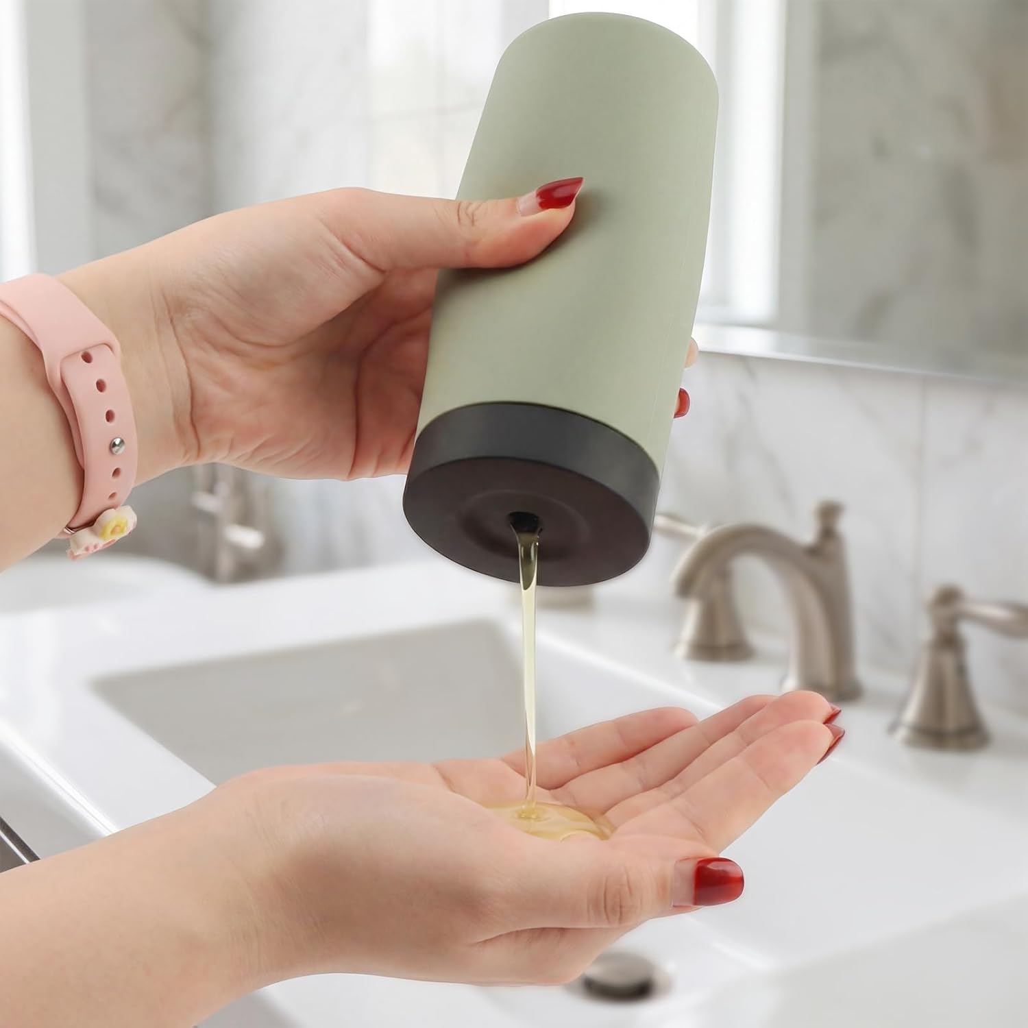 Silicone Dishwashing Soap Dispenser, Refillable Dish Soap Squeeze Bottle Leakproof Dish Washing Liquid Dispenser for Kitchen & Bathroom(Light Green)