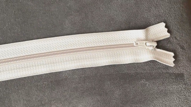 4.5 Beige Closed Bottom Slipcover & Upholstery YKK Zipper - Color
