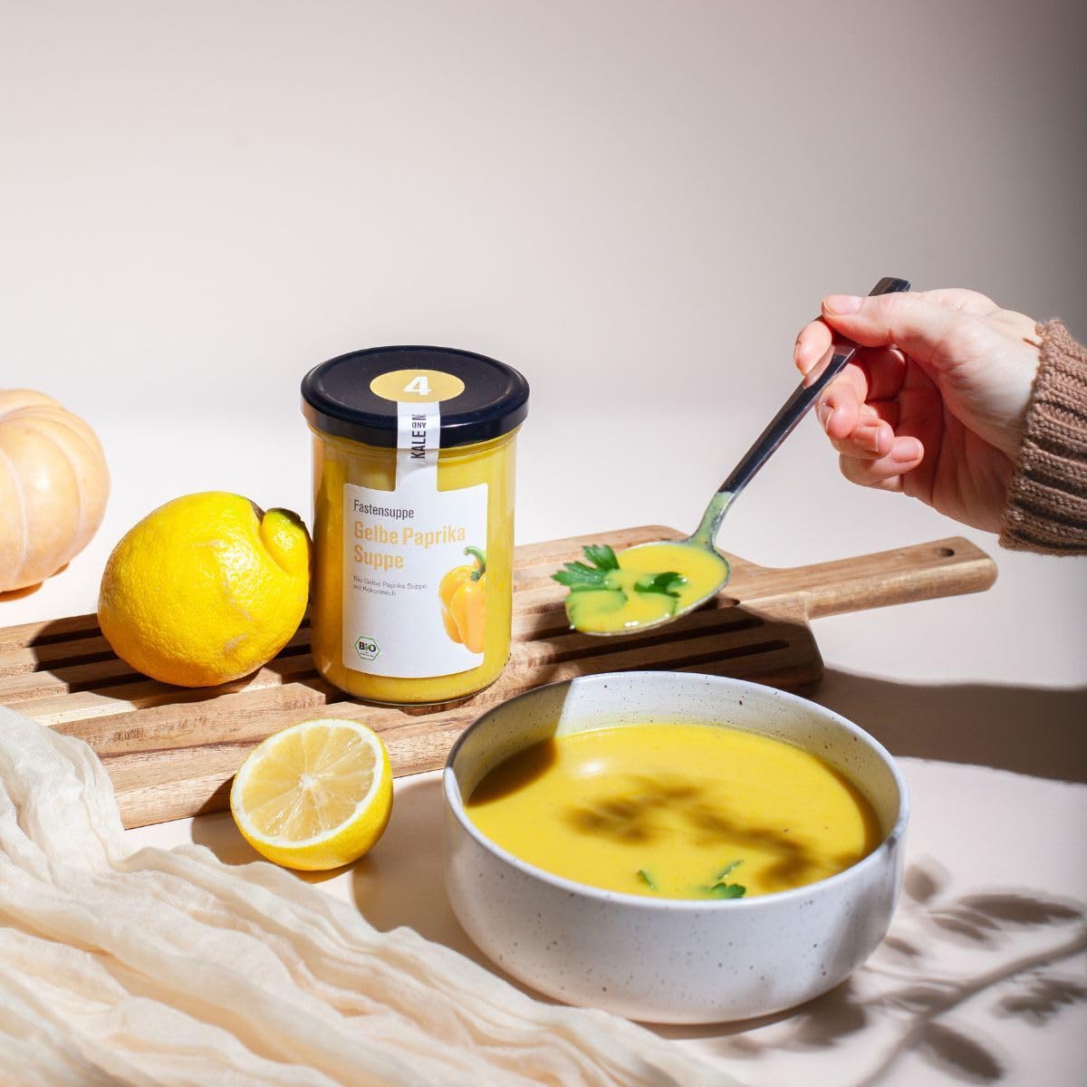 Kale&Me Suppenkur 3 Tage – 6 Flaschen je 320 ml & 6 Suppen je 380 ml | 2 verschiedene kaltgepresste Säfte & 2 wärmende Suppen pro Tag, vegan, ohne Zusatz- & Konservierungsstoffe, mit Kurguide