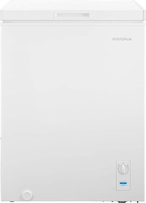 Insignia - 5.0 Cu. Ft. Chest Freezer - White — 1 of 8