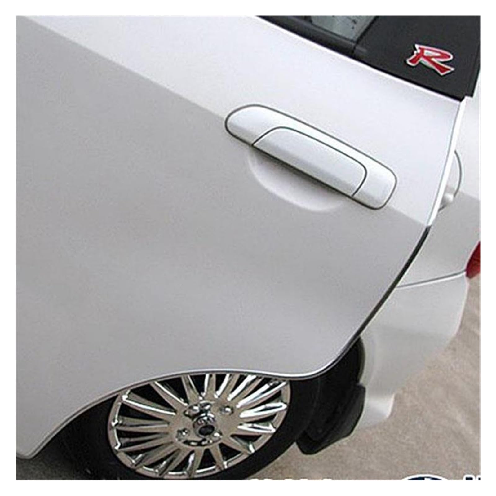 Striscia Cromata Auto 5M - Finto Cromo PVC Per Finestrini E Paraurti, Protezione E Decorazione Carrozzeria | Vari Spessori 6-50mm - Foto 5