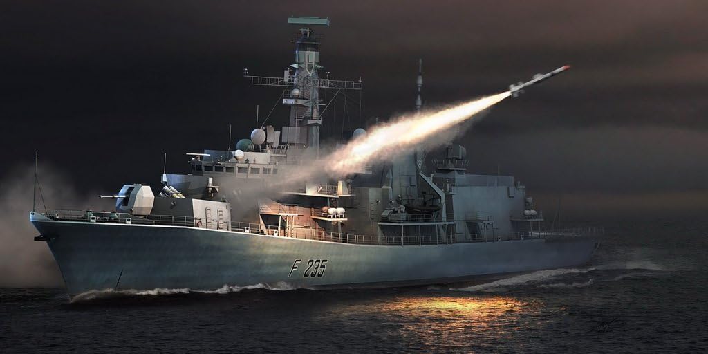 Trumpeter HMS Monmouth F235 Type 23 Frigate (1/350 Scale)