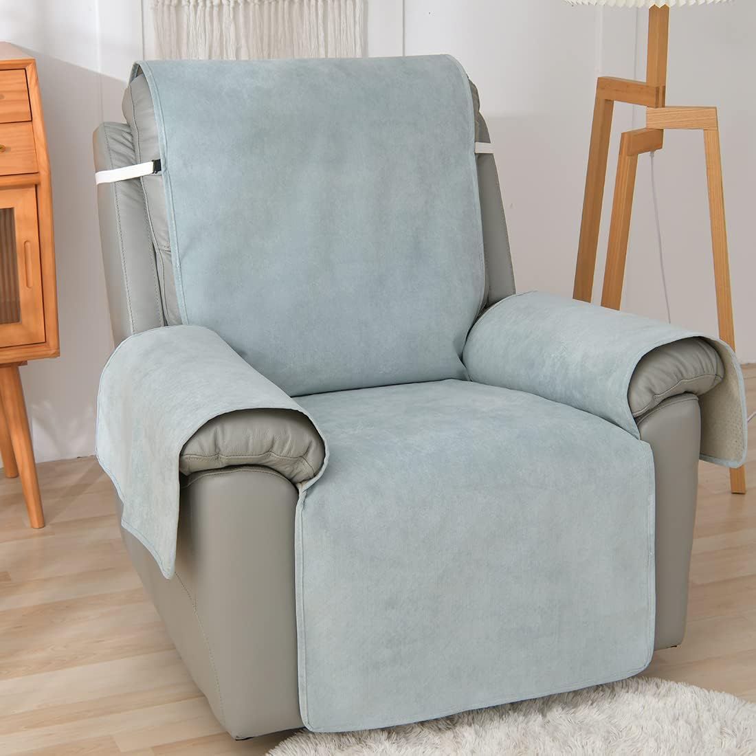 vctops Waterproof Non Slip Recliner Sofa Cover, Solid Color Slipcover Furniture Protector, Washable Couch Cover with Elastic Straps for Kids, Dogs, Pets (Blue,24")