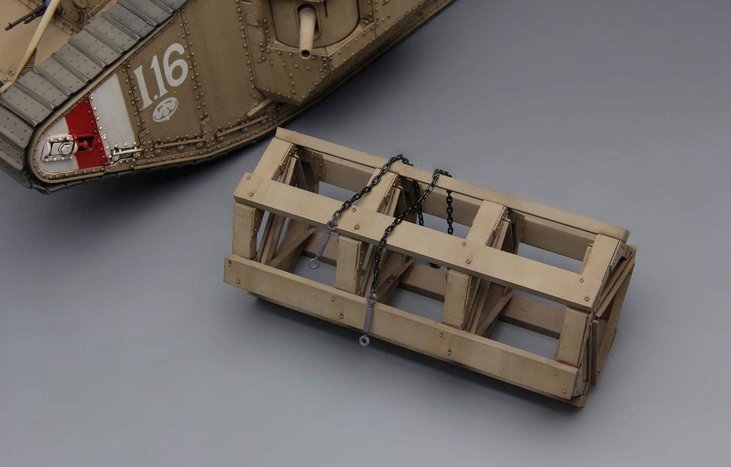 Amazon | モンモデル 1/35 イギリス軍 重戦車 Mk.5 雄型 プラモデル