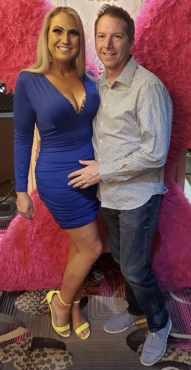 LAGSHIAN Women's Sexy Bodycon Long Sleeve V Neck Ruched Mini Club Dress - Image 2