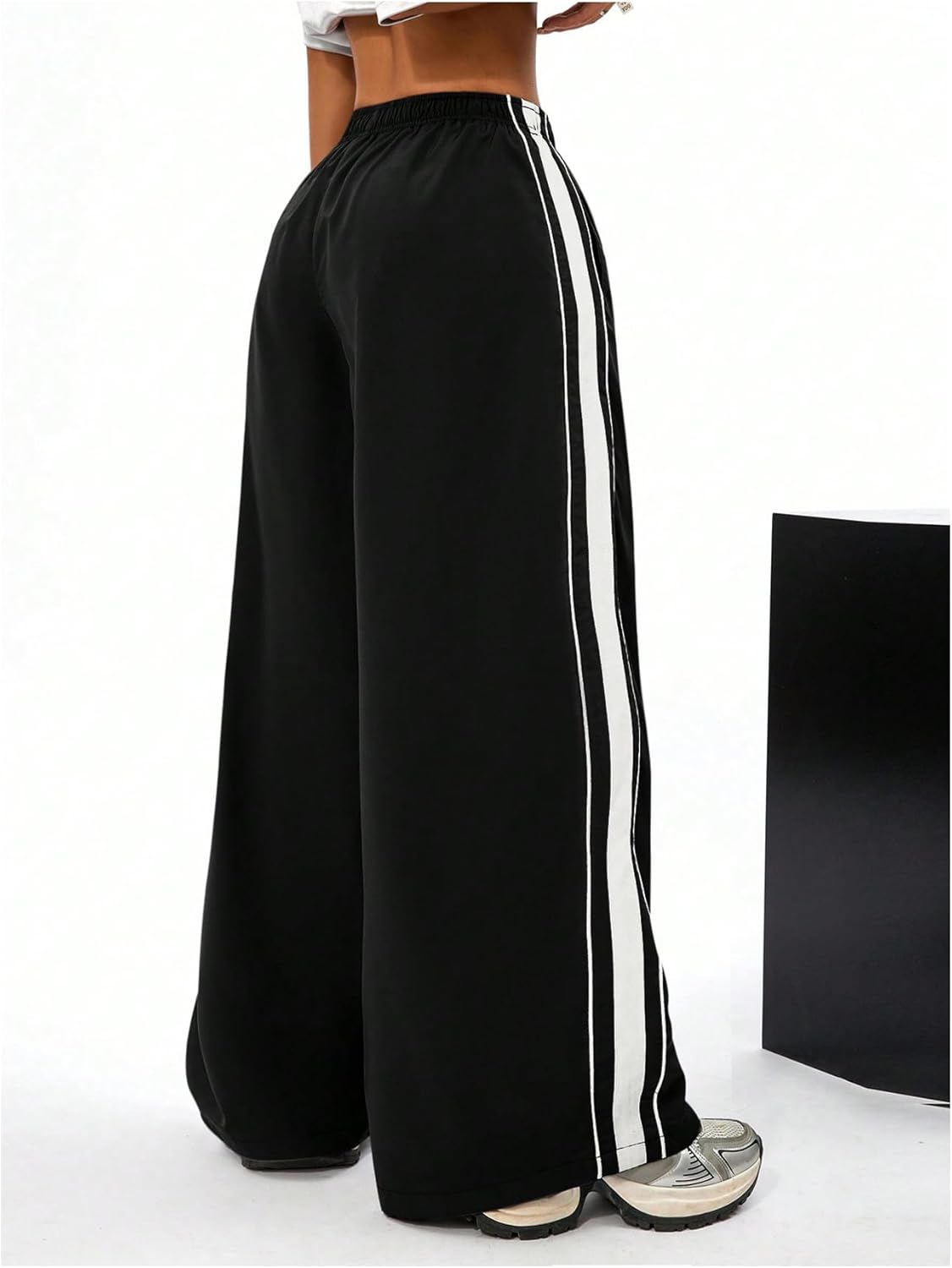 GORGLITTER Women's Baggy Sweatpants Track Pants Joggers Y2k Bottoms Wide Leg Striped Oversized Sweat Pants Streetwear - Image 3