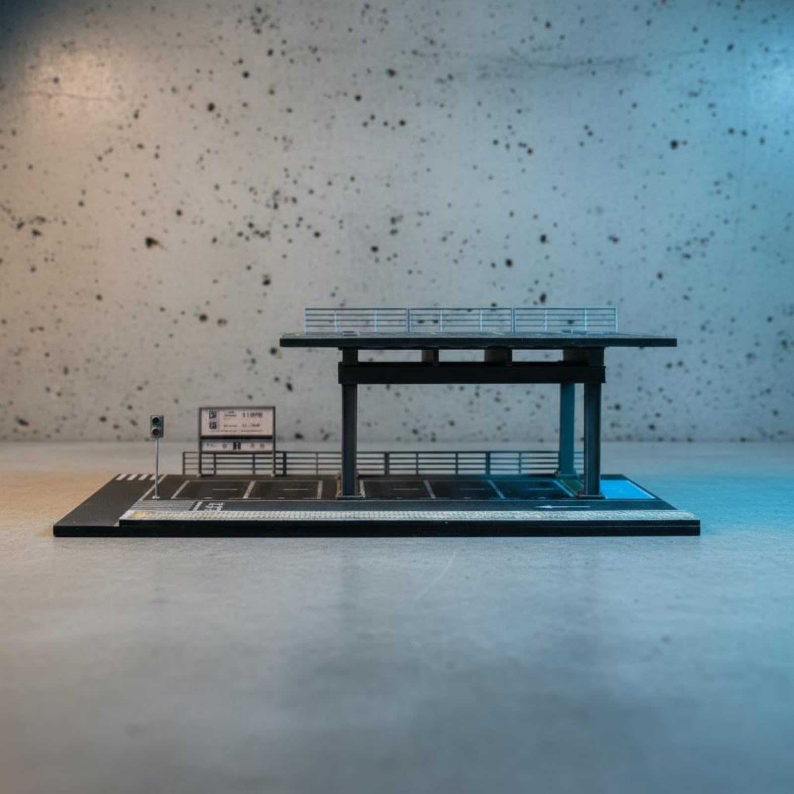 Supporto in Lega Stand Esposizione Garage Diorama Parcheggio 1 64 Base Due Livelli Grafica Stampata Realistica Adatto per Fotografia di Scena Collezionisti Vetrina, Piattaforma Acciaio D