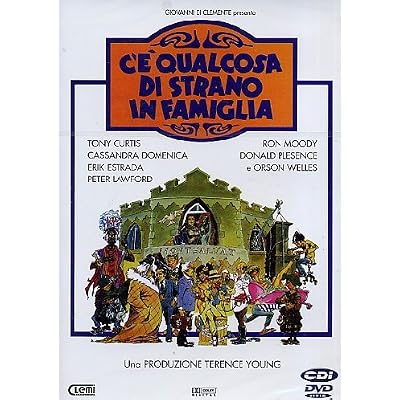 C'E' Qualcosa Di Strano In Famiglia