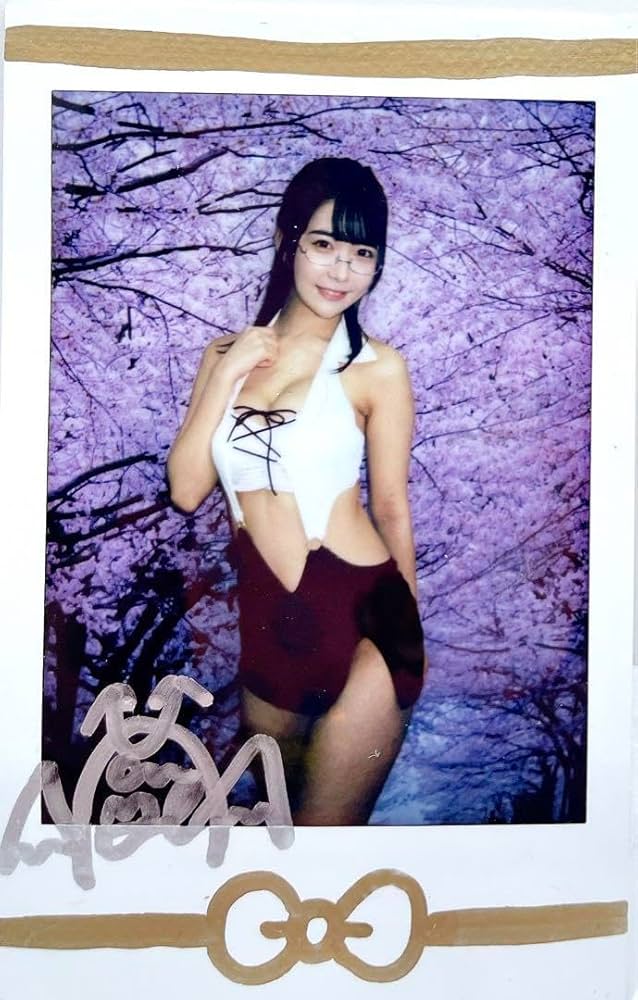 #2i2 天羽希純 直筆サイン入り チェキ 当選品 抽プレ 2i2 天羽希純 直筆サイン入り チェキ 当選品 抽プレ（天羽希純