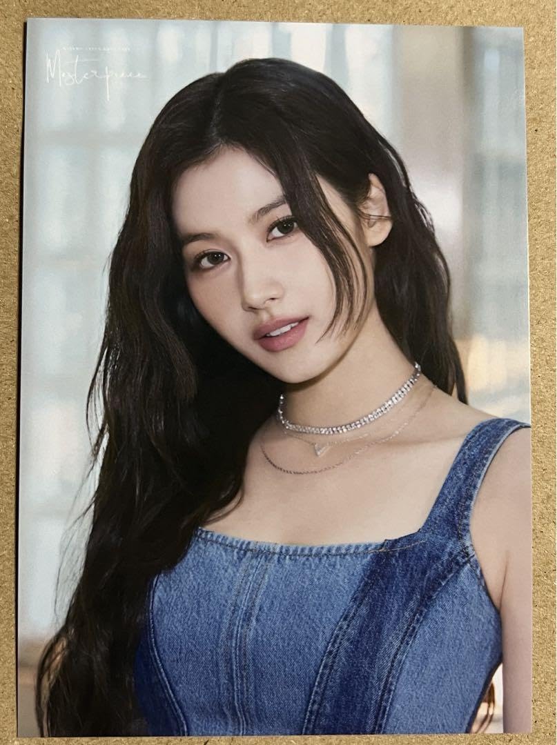 Amazon.co.jp: TWICE SANA ランダムトレカ ホビー グッズ : おもちゃ