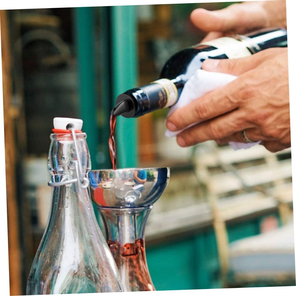 10pcs Plastic Wine Pourers with PVC Wine Spouts for Bottles
