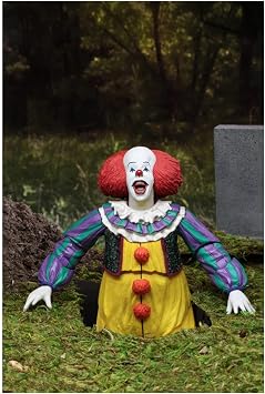 NECA - IT - 7 Scale Action Figure - Ultimate Pennywise (1990)