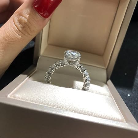 Amazon.com: Anillo de diamantes vintage de 2 quilates, 100% original de  plata de ley 925, anillo de compromiso para mujer, joyería de fiesta  nupcial : Arte y Manualidades