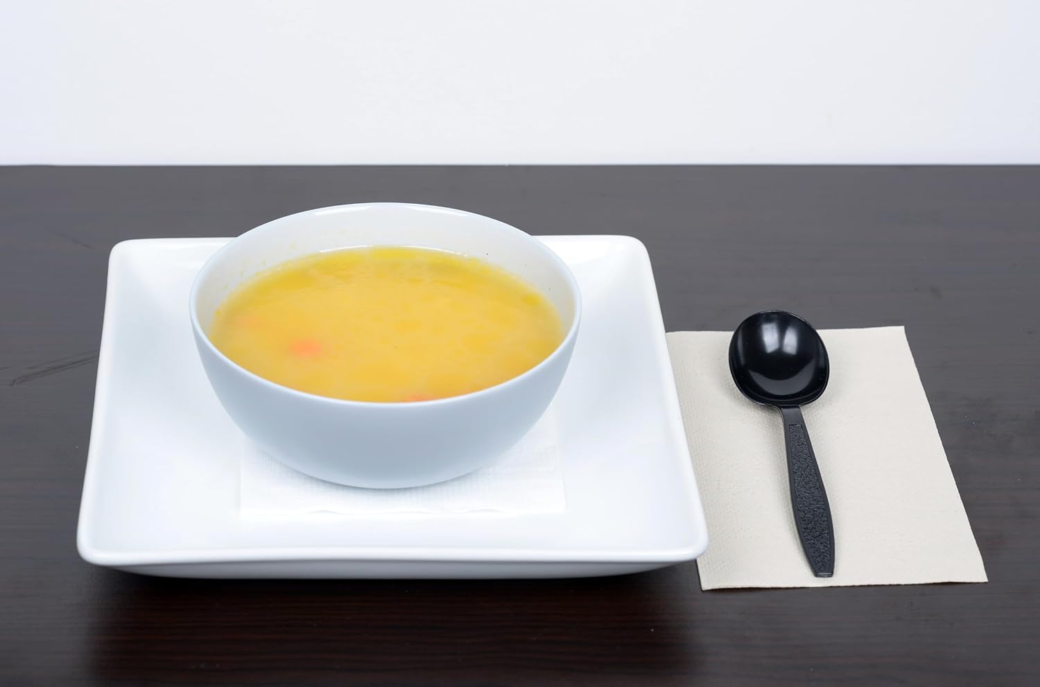 Daxwell Plastic Soup Spoons, Heavyweight Polystyrene (PS), Black, A10000961 (Case of 1,000)