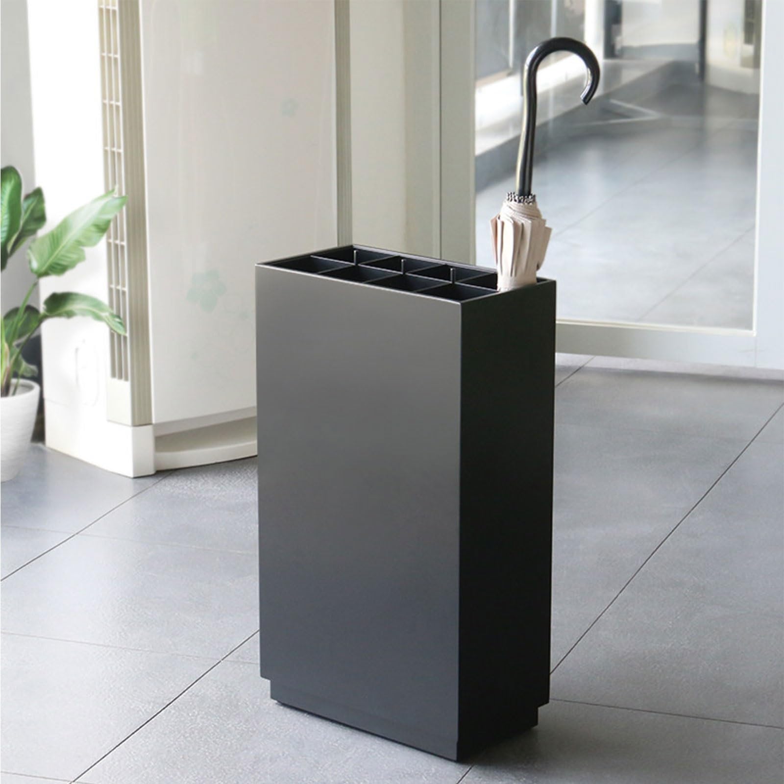 OECETCAWKD Indoor Entryway Metal Umbrella Storage Stand, Large Capacity Umbrella Rack for Home, Office and Hotel Lobby, Modern Commercial Umbrellas Holder Bucket(Black)