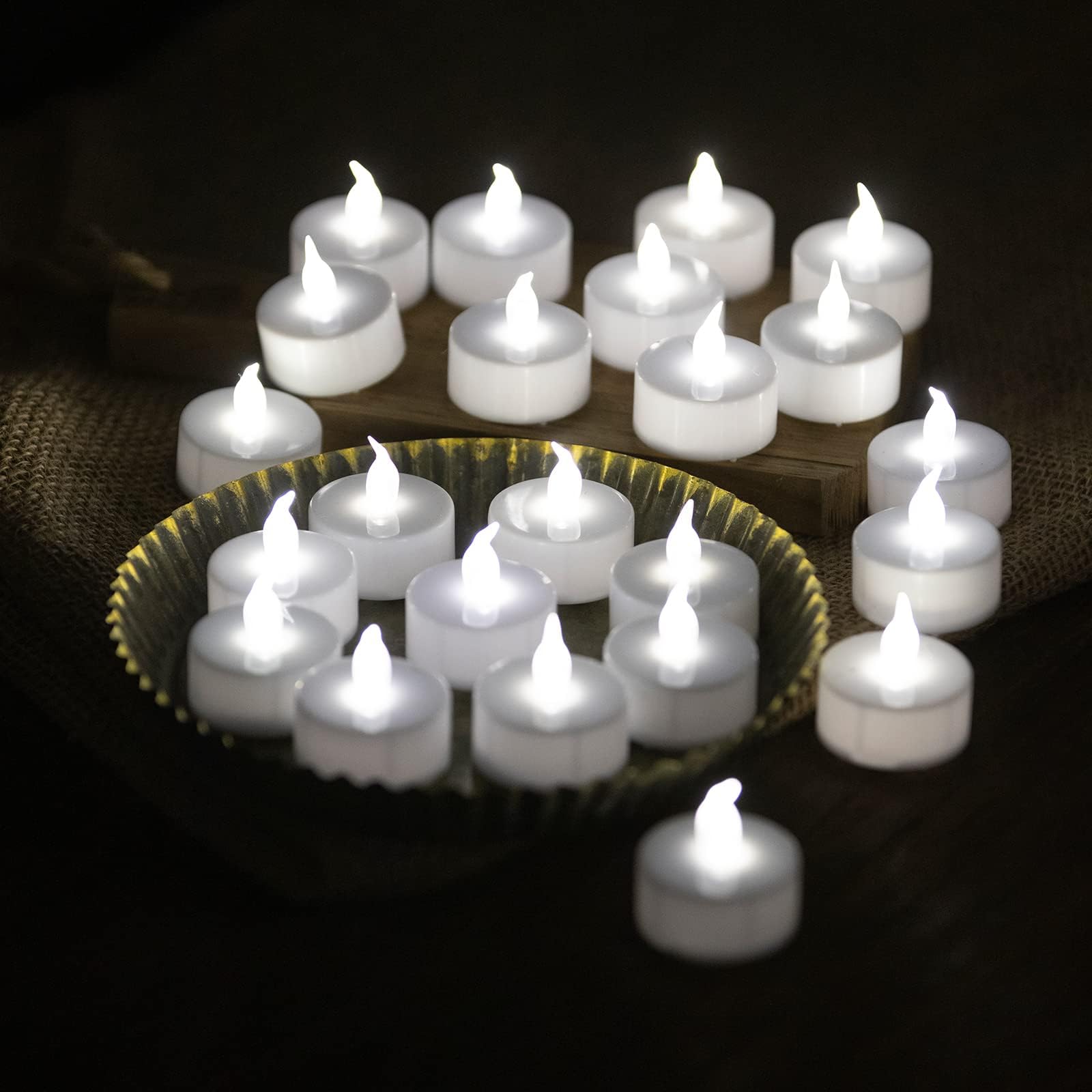WZCHEN Realistic Bright Flameless LED Tea Light Candles