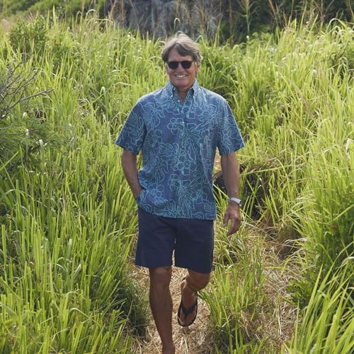 Reyn Spooner Men’s Tropical Leaves Hawaiian Aloha Shirt - Button Front4