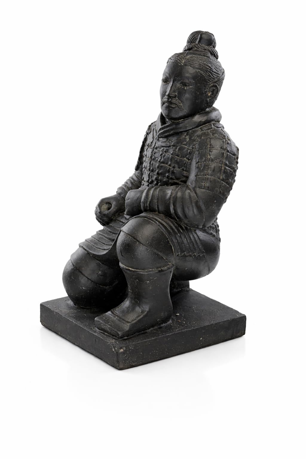 Krieger Statue kniend – Garten Wohnzimmer Deko Skulptur – Wetterfest – Steinoptik Terrakotta Krieger Figur schwarz Gold – ca. 50 cm