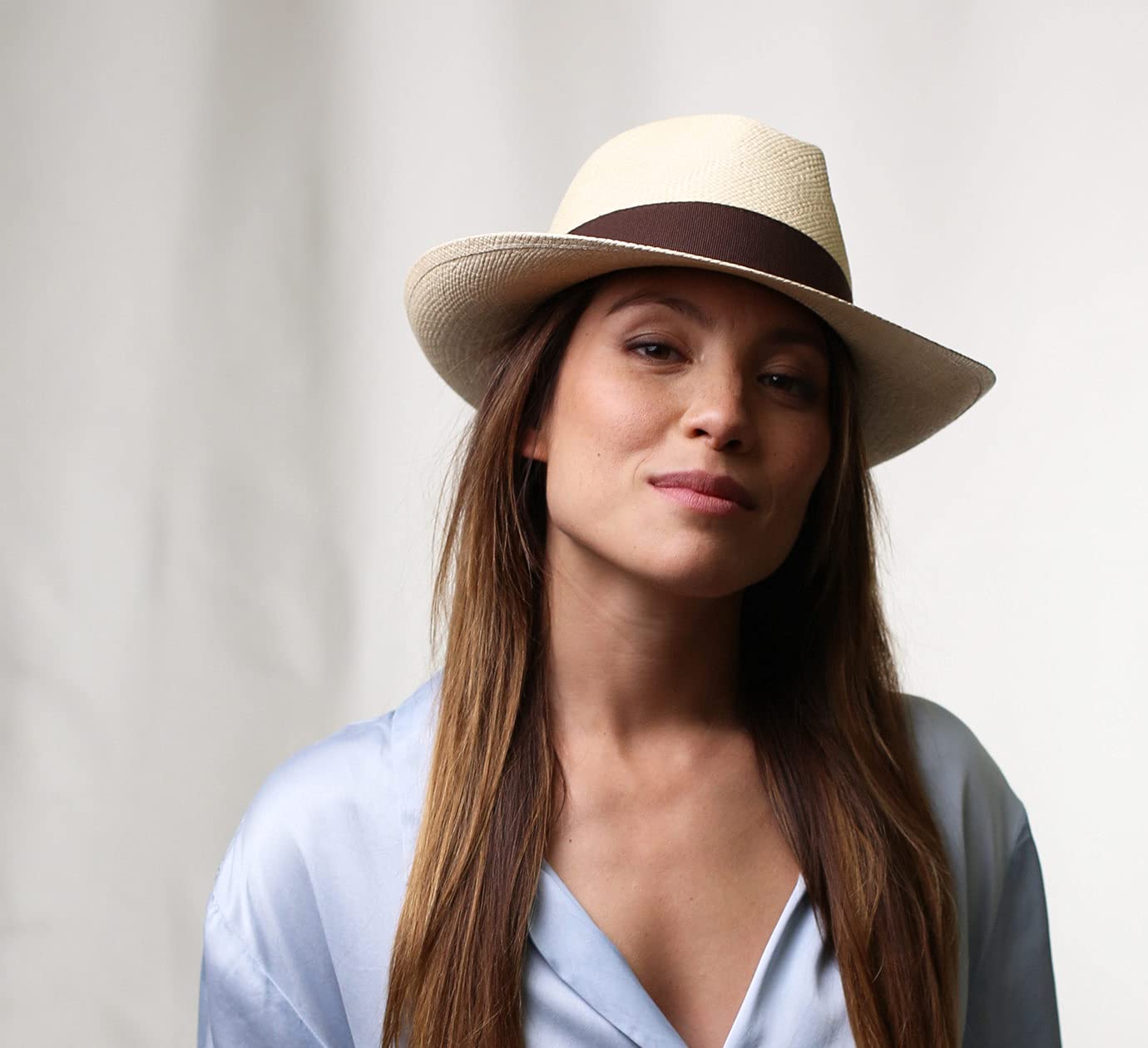 Authentique Chapeau Panama, tressage Traditionnel en Équateur Large Bord, Homme ou Femme Original Ecuador