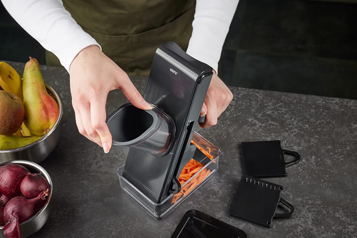 GEFU Gemüsehobel STANDO - Profi Mandoline für Scheiben & Julienne