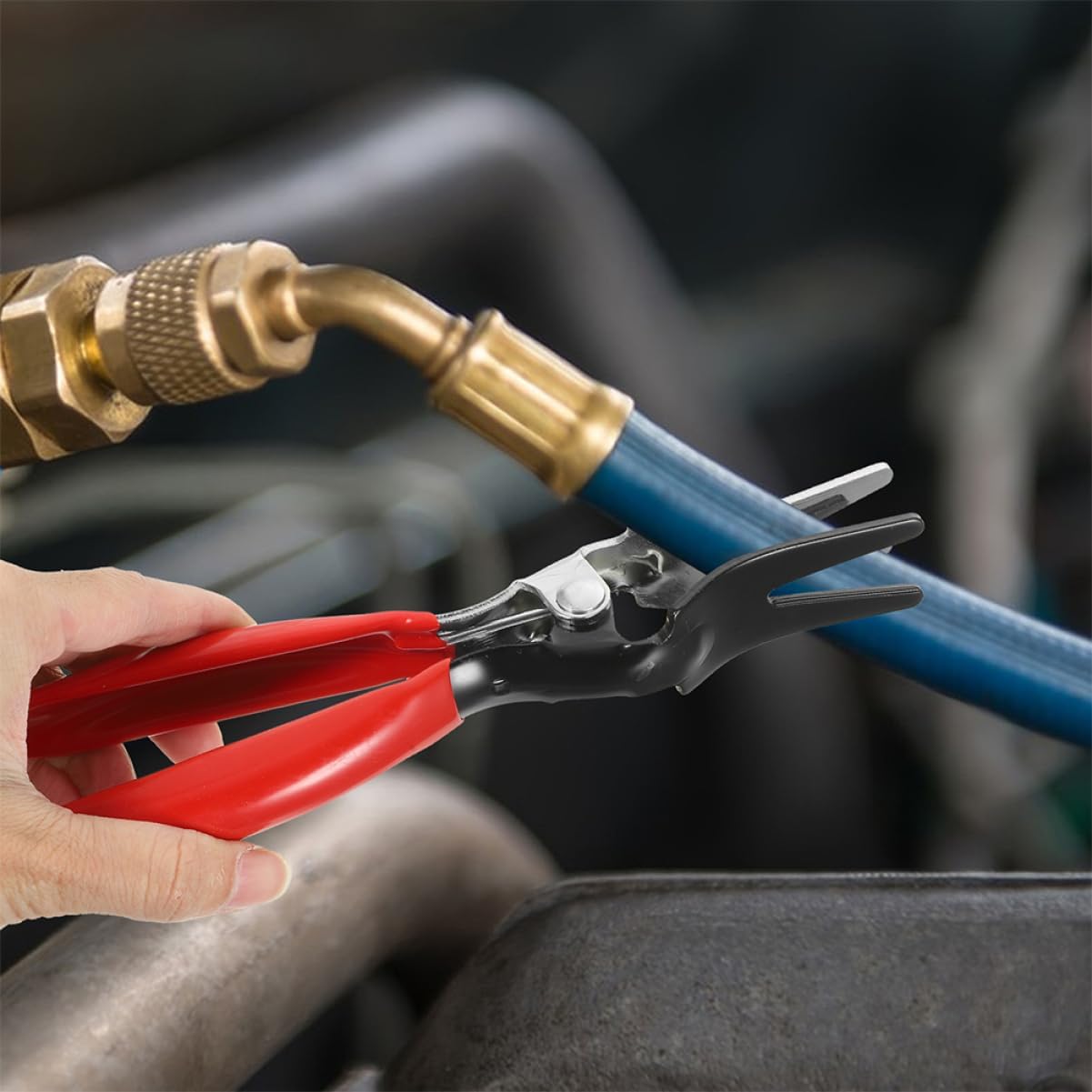 2pcs Car Vacuum Line Hose Remover Tool Line Clamp Pliers for Easy Hose Disassembly Automotive Repair Lightweight Design for Tight Spaces