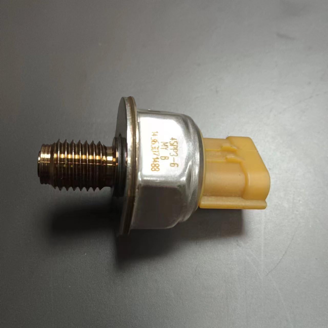 Sensor de presión de combustible del motor(Fuel pressure sensor) 45PP3-6 98178706 8-98178706-0