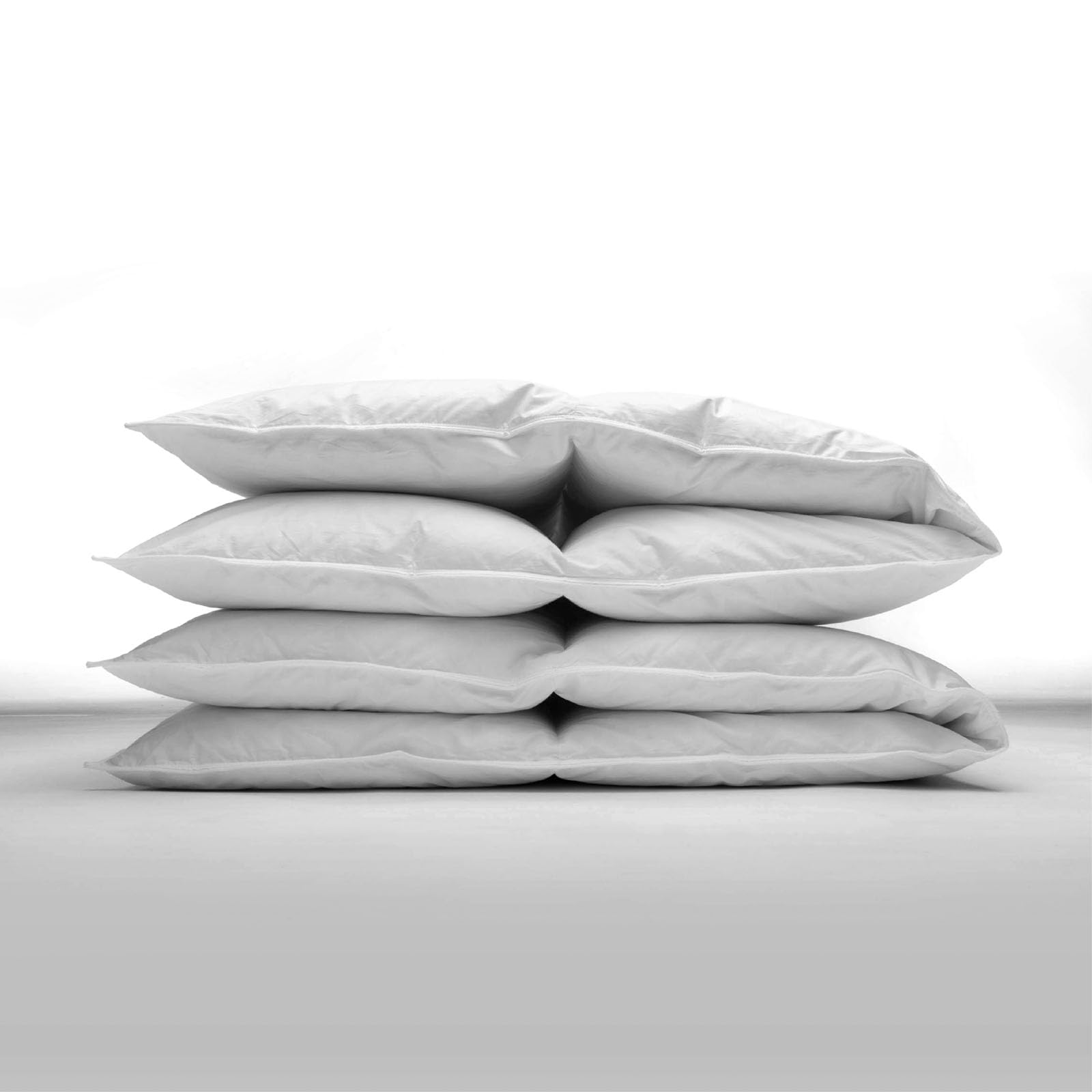 Premium de Luxe Daunendecke 200x220 cm - Extra Leicht / Sommer - Made in Germany Kassettendecke aus 100% Baumwolle - Allergiker geeignet