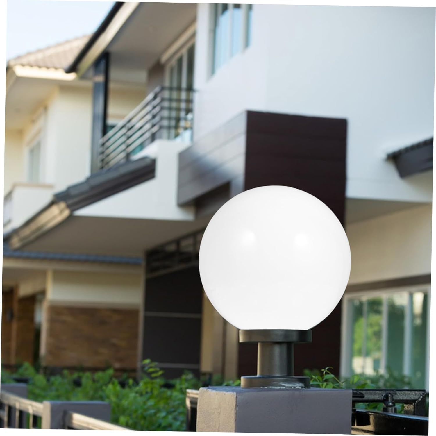 Acrylic Ball Shaped Lamp Shade Outdoor Lamp Accessories Simple White Globe Cover Decor