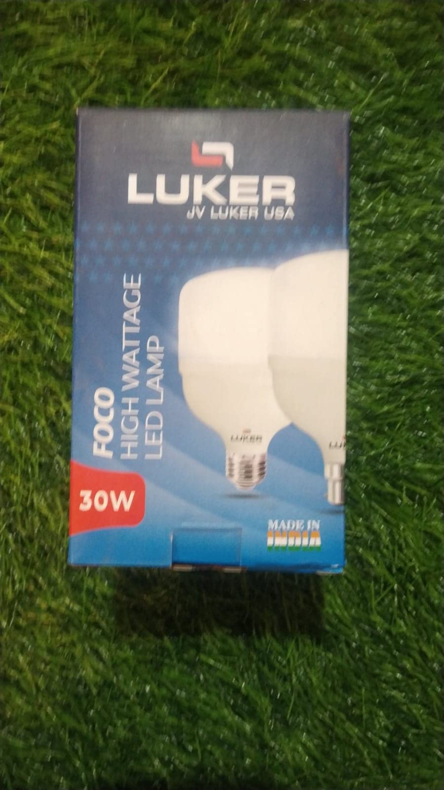 Energy efficient led lamp FOCO B1