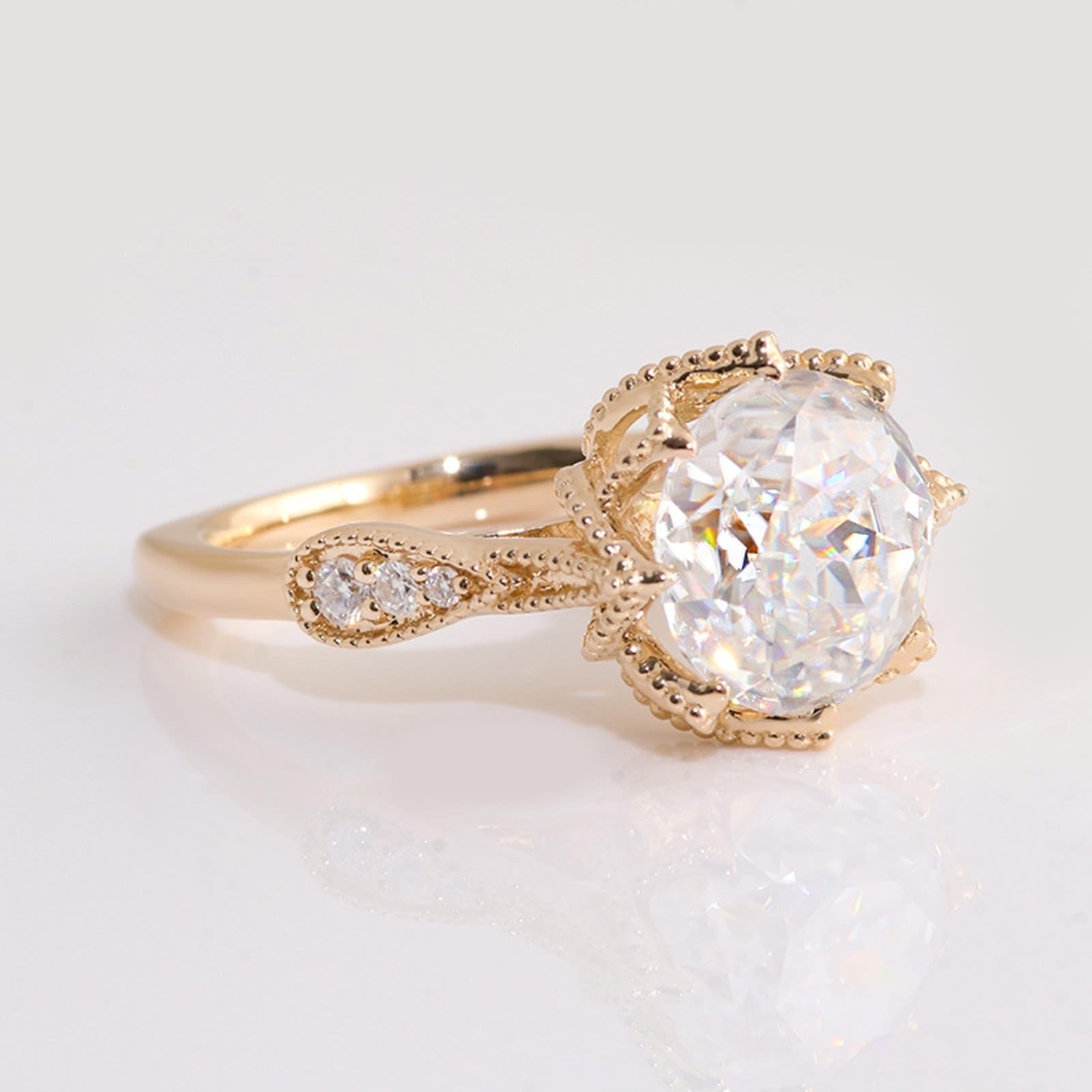 Regalo Personalizado Alianza Pareja Prima Oro 9 quilates Moissanite Flor Tamaño Señoras para Madre Cumpleaños Joyería