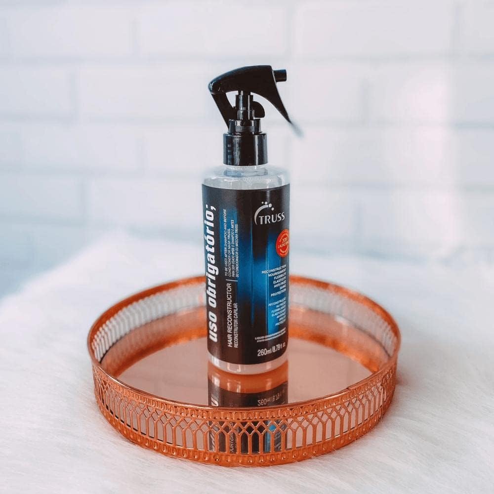 Rihanna gasta milhares de dólares por semana com seu cabelo