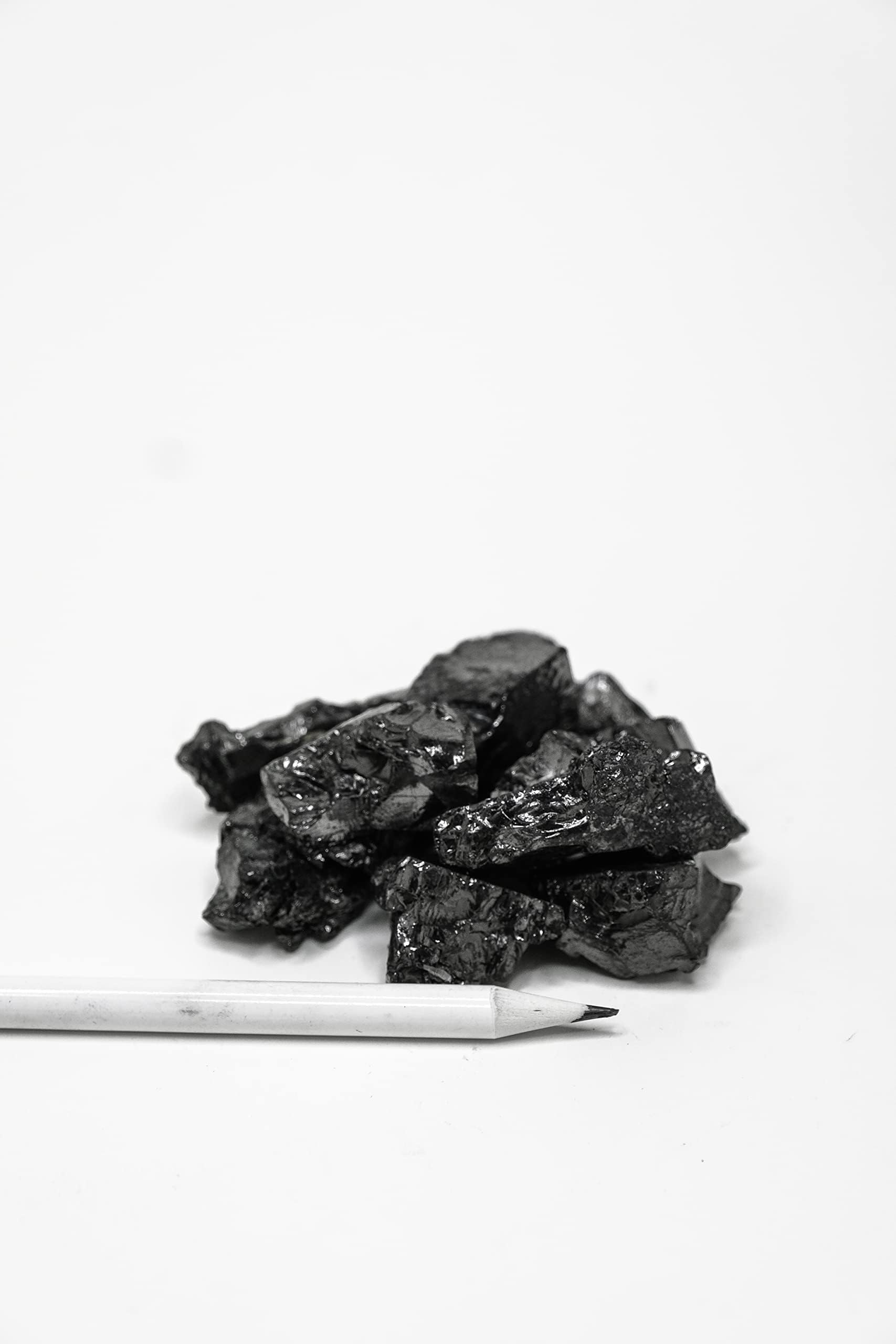 Shungite Club Elite Shungite Stones for Water Purification 100 gr (0,22 lb) Healing Crystal with Fullerenes, Noble Shungite, Energy Protection