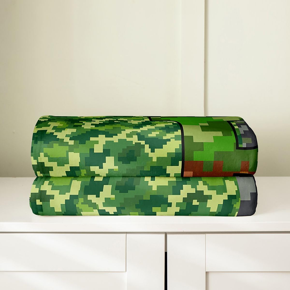 Baby 30"x40" Pixel for Bed Couch Chair Living Room Boys Girls Pixel Camouflage Fleece Throw Blanket for Kids Ultra Soft Personalized Initial F Flannel Blanket Plush Fuzzy Camo Soft Microfiber