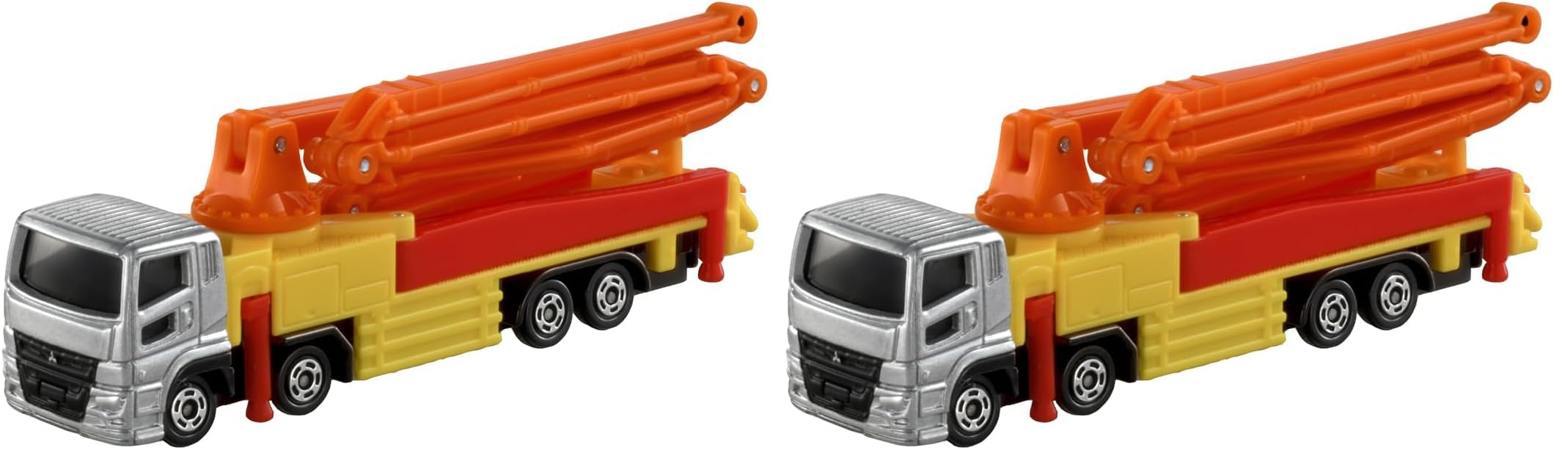 トミカ No.127 三菱ふそう スーパーグレート カスタム 重機運搬 ミニカー Amazon.co.jp: タカラトミー(TAKARA TOMY) トミカ ロングタイプトミカ