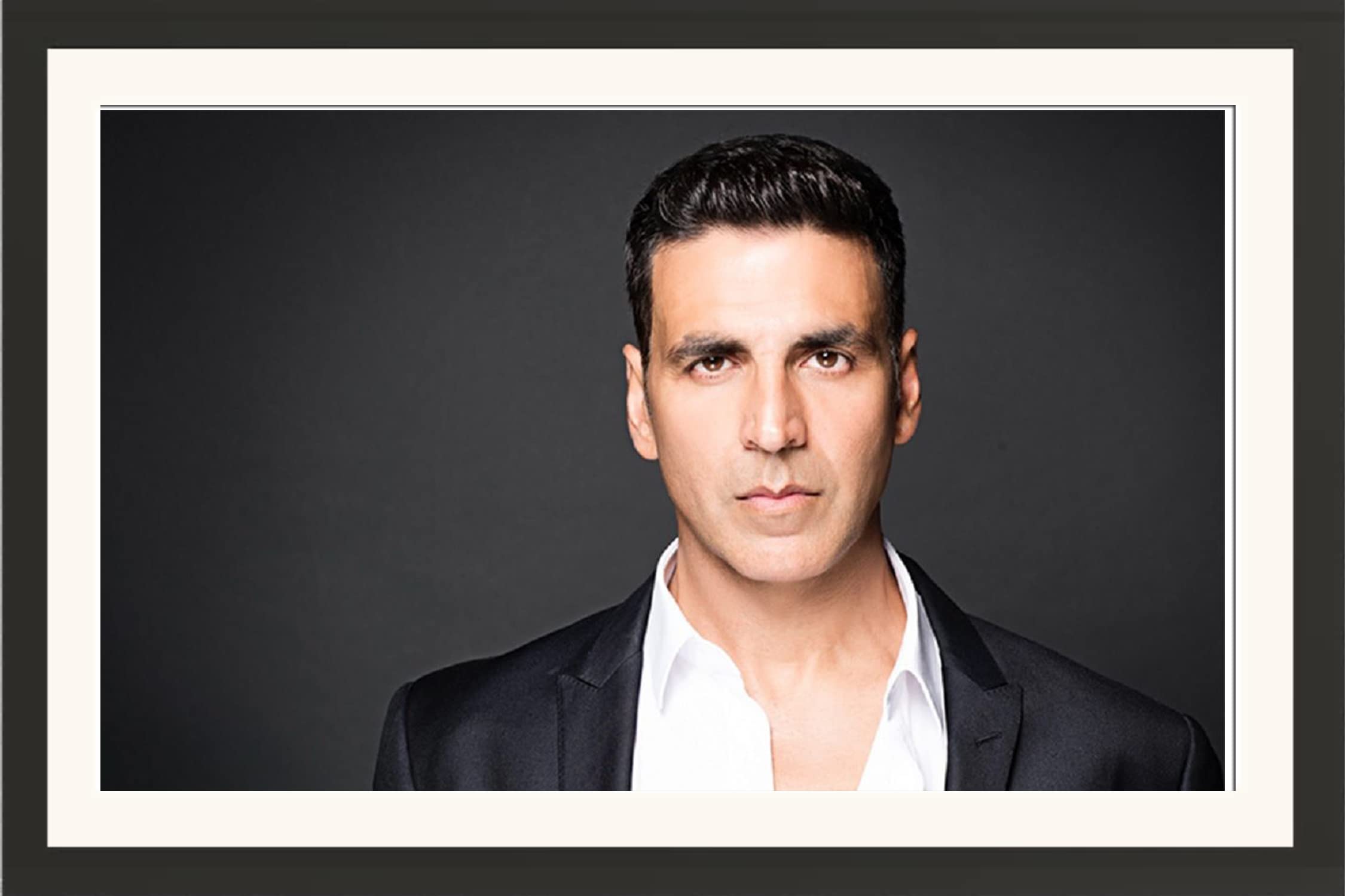 Studio Avinash Handsome Akshay Kumar Wall Hanging Framed Photo
