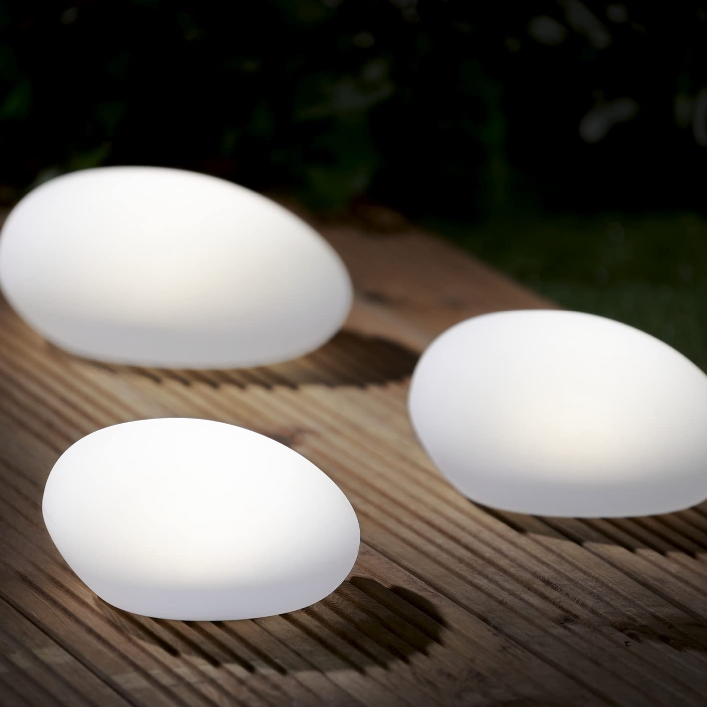 EASYmaxx Lampa solarna LED ze zmianą kolorów | dekoracyjna lampa ogrodowa z oświetleniem LED | piękne efekty świetlne z czujnikiem światła dziennego, do użytku wewnątrz i na zewnątrz, dekoracja