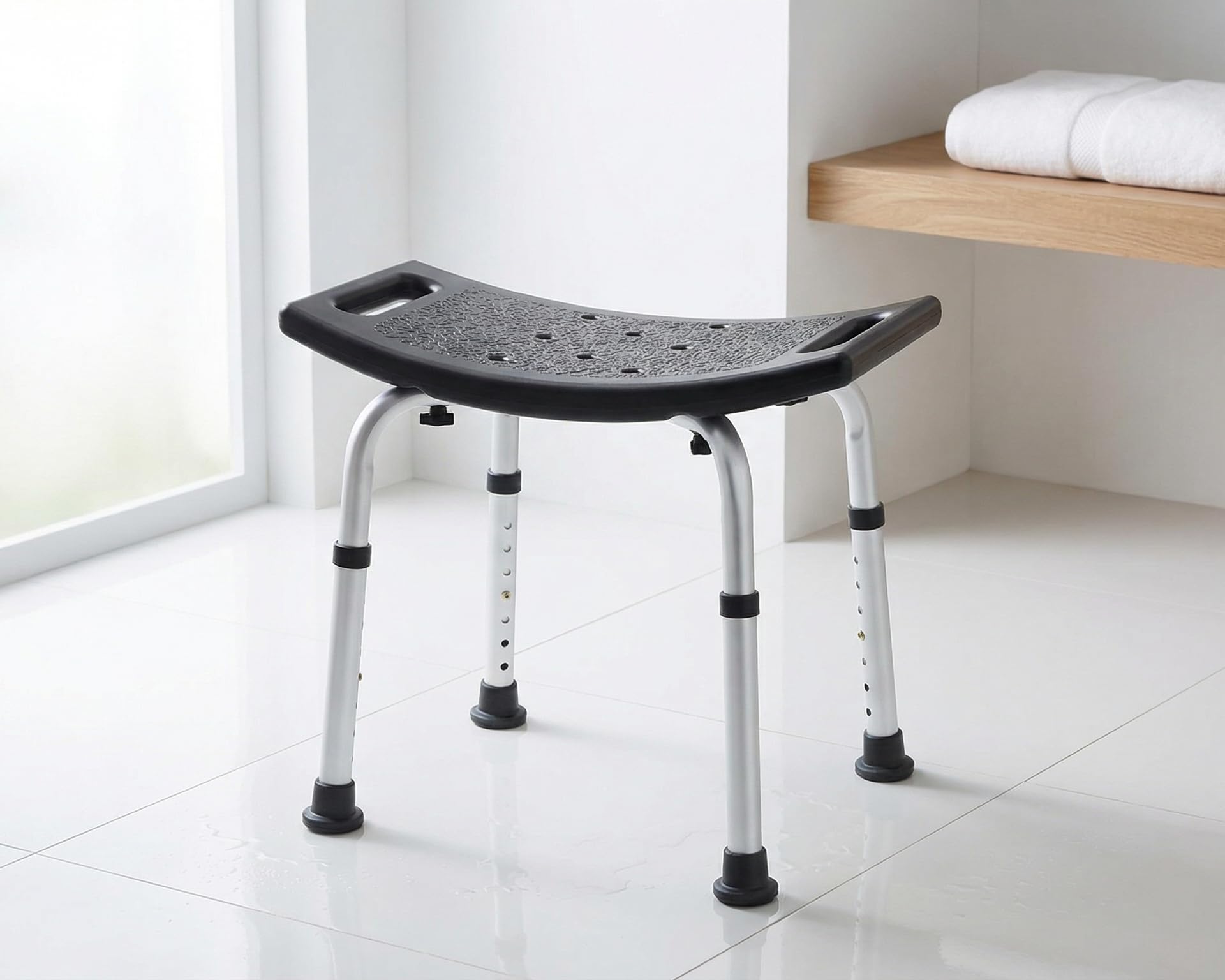 PEPE Mobility Taburete para Ducha Antideslizante, Banqueta Baño, Altura Regulable, Montaje sin Herramientas, Rectagular, Negro