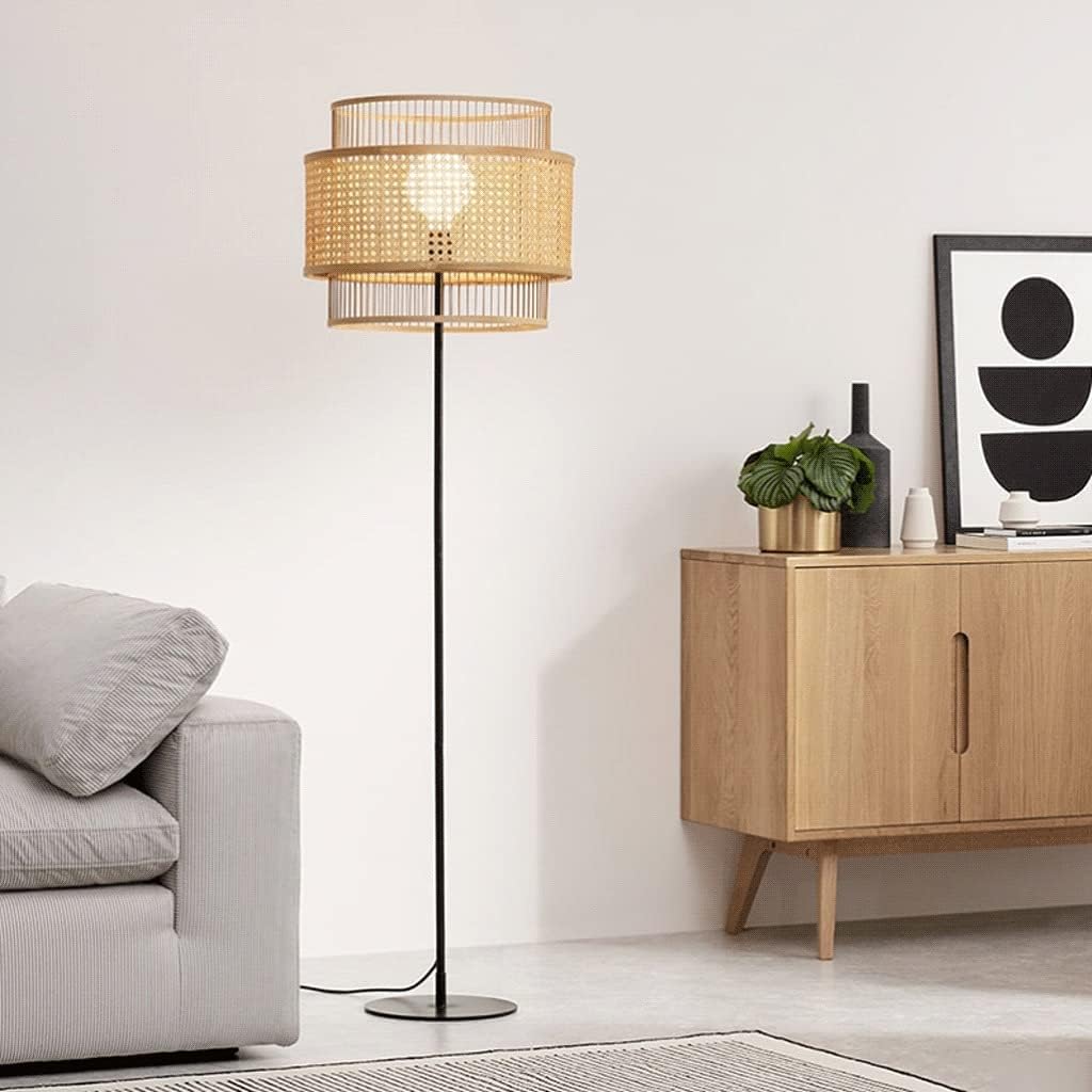 フロアランプ フロアライト 寝室のリビングルームの研究スタンディングランプのための手作りの竹編みランプシェードフロアライトを備えた北