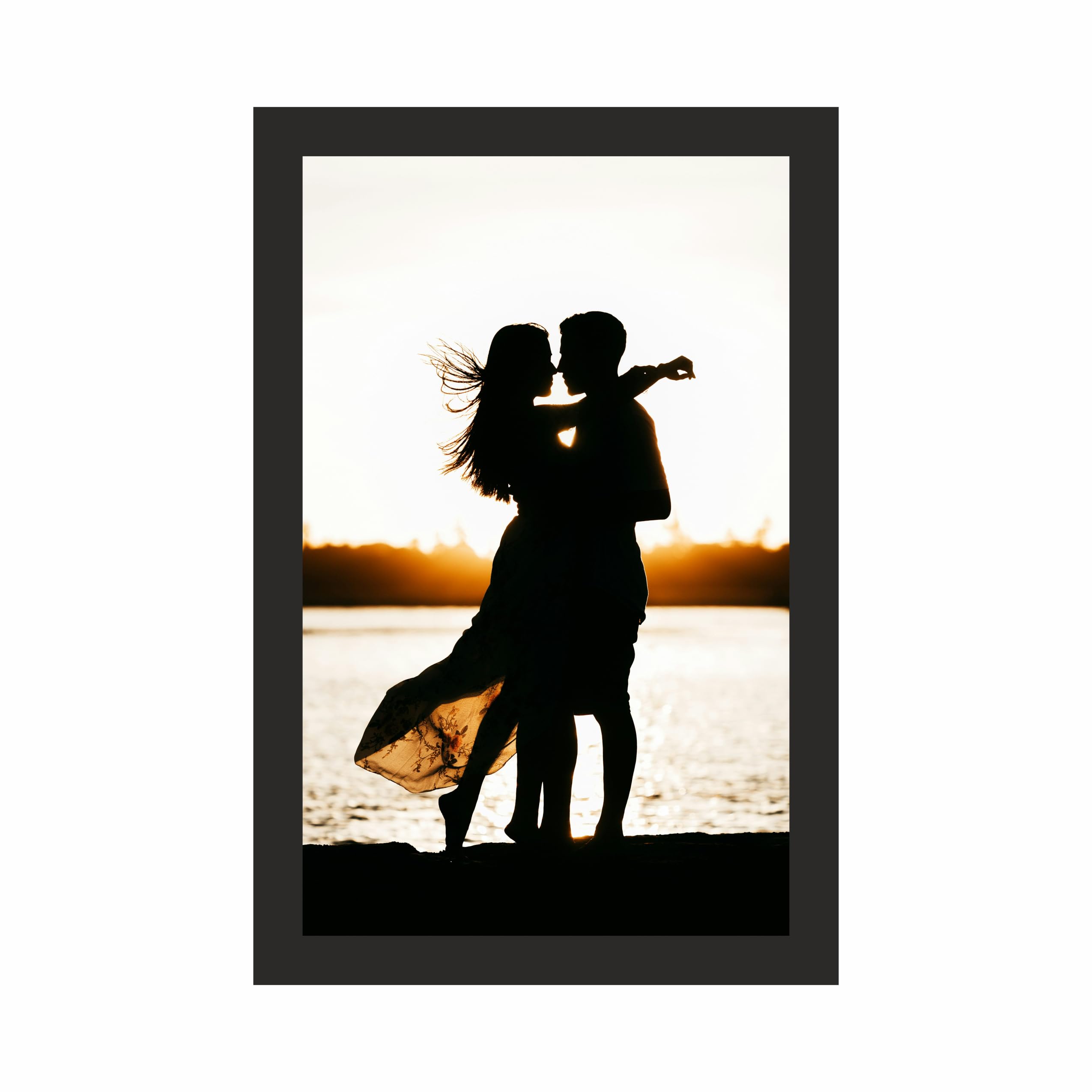 Romantic Couple Beach Wall Art Frame 12x18 Inch