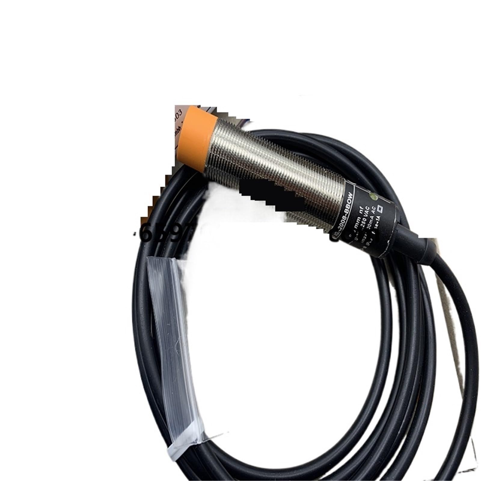 Sensor IG0006 para detectar metales sin contacto en entornos industriales exigentes 6