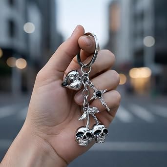 Skull Keyring – Cross Keychain Bag Charm Charms for Women with Heart and Dark Gothic Style, Cool Ker Rings Gifts for Friends, Girls, Students, Adults