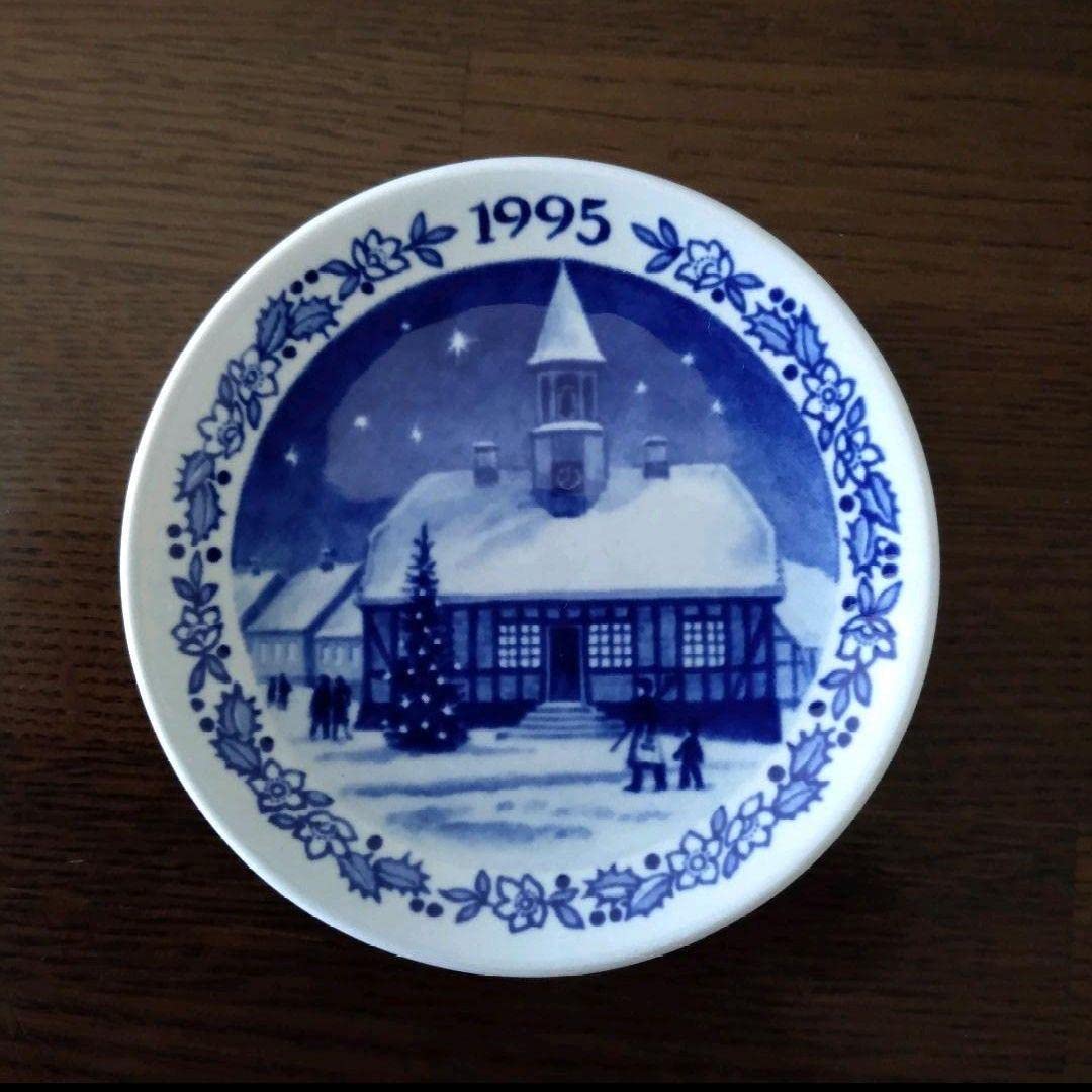 ロイヤルコペンハーゲン1995 ロイヤルコペンハーゲンの1995年のイヤープレートとは