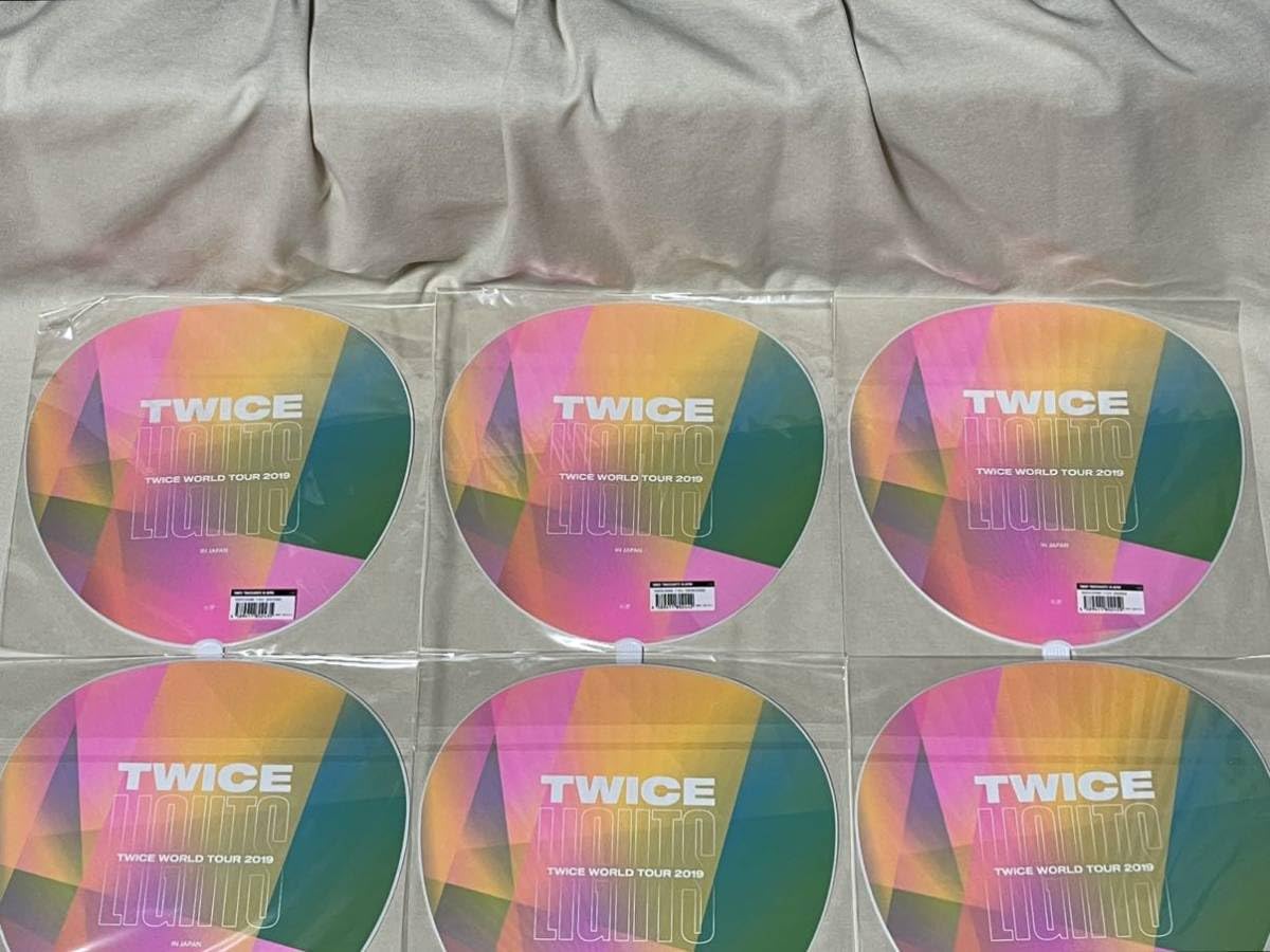 Amazon.co.jp: TWICE WORLD TOUR 2019 'TWICELIGHTS' IN JAPAN TOKYO