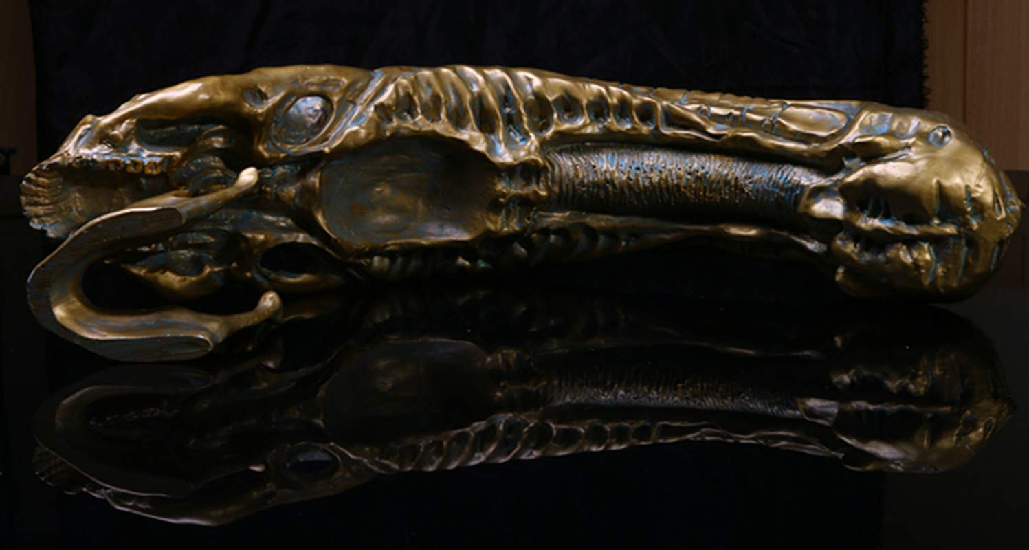 Amazon.co.jp: エイリアンスカルフィギュアエイリアンスケルトン